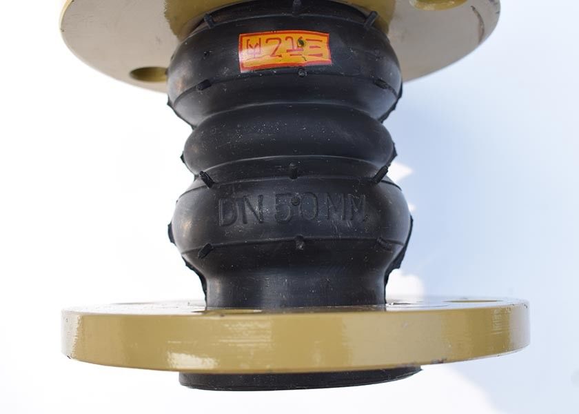 Hydraulic Double Sphere Rubber Expansion Joint Synthetic Rubber Reduce Tensile Strength