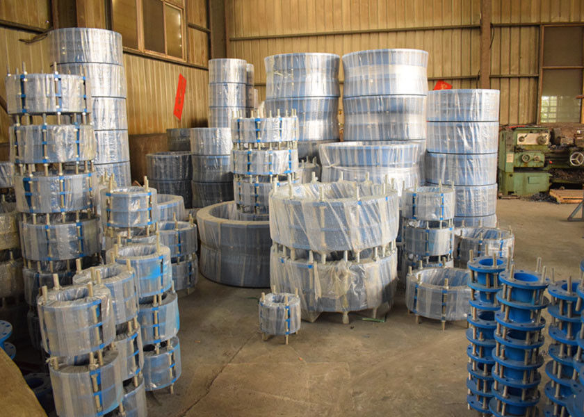 0-6 Mpa Pipe Fitting Dismantling Joint , Restrained Dismantling Joint DIN ANS BS Flange