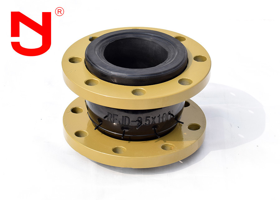 Durable Flanged Rubber Expansion Joint / Pipe Expansion Joint Anti Rust